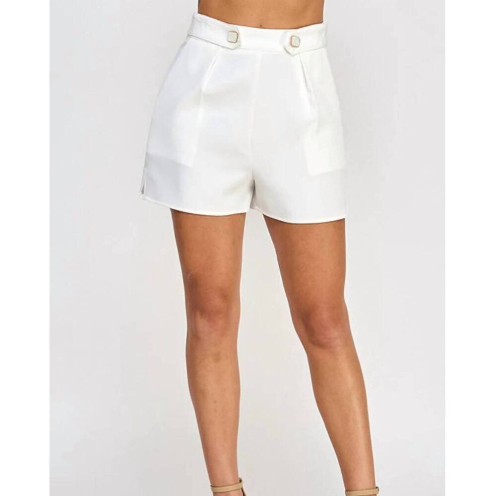 NEW MILK & HONEY alba button detail shorts in white